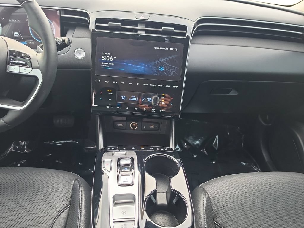 Used 2023 Hyundai Tucson Limited AWD/4WD image 11