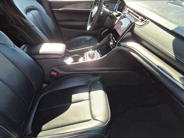Used 2024 Jeep Grand Cherokee Limited 4xe AWD/4WD image 23
