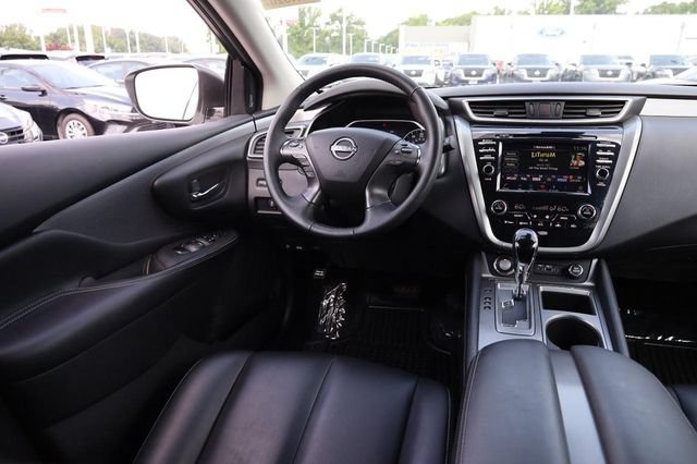 Certified 2024 Nissan Murano SV w/ SV Midnight Edition Package AWD/4WD image 21