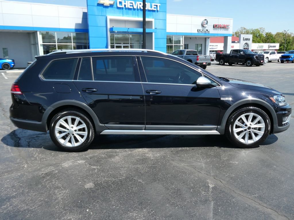 Used 2019 Volkswagen Golf Alltrack SE AWD/4WD image 4