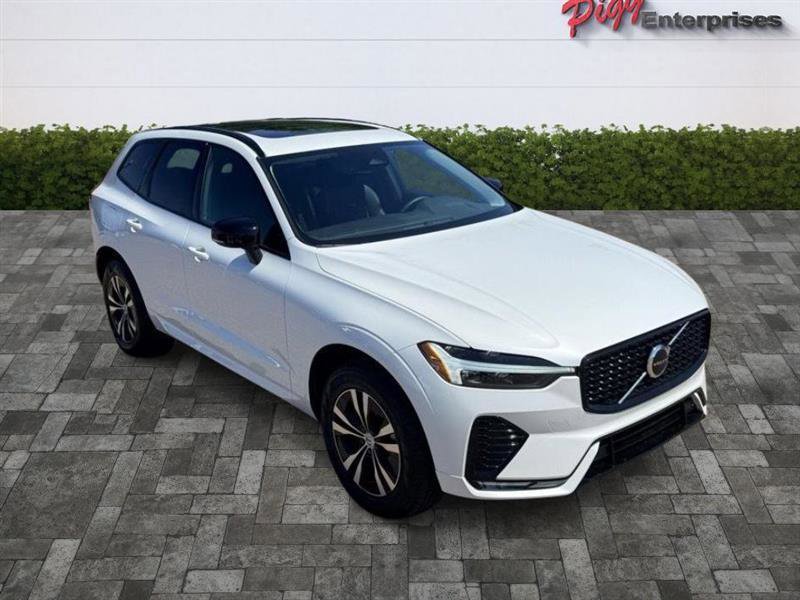 Used 2024 Volvo XC60 B5 Core w/ Protection Package Premier image 13