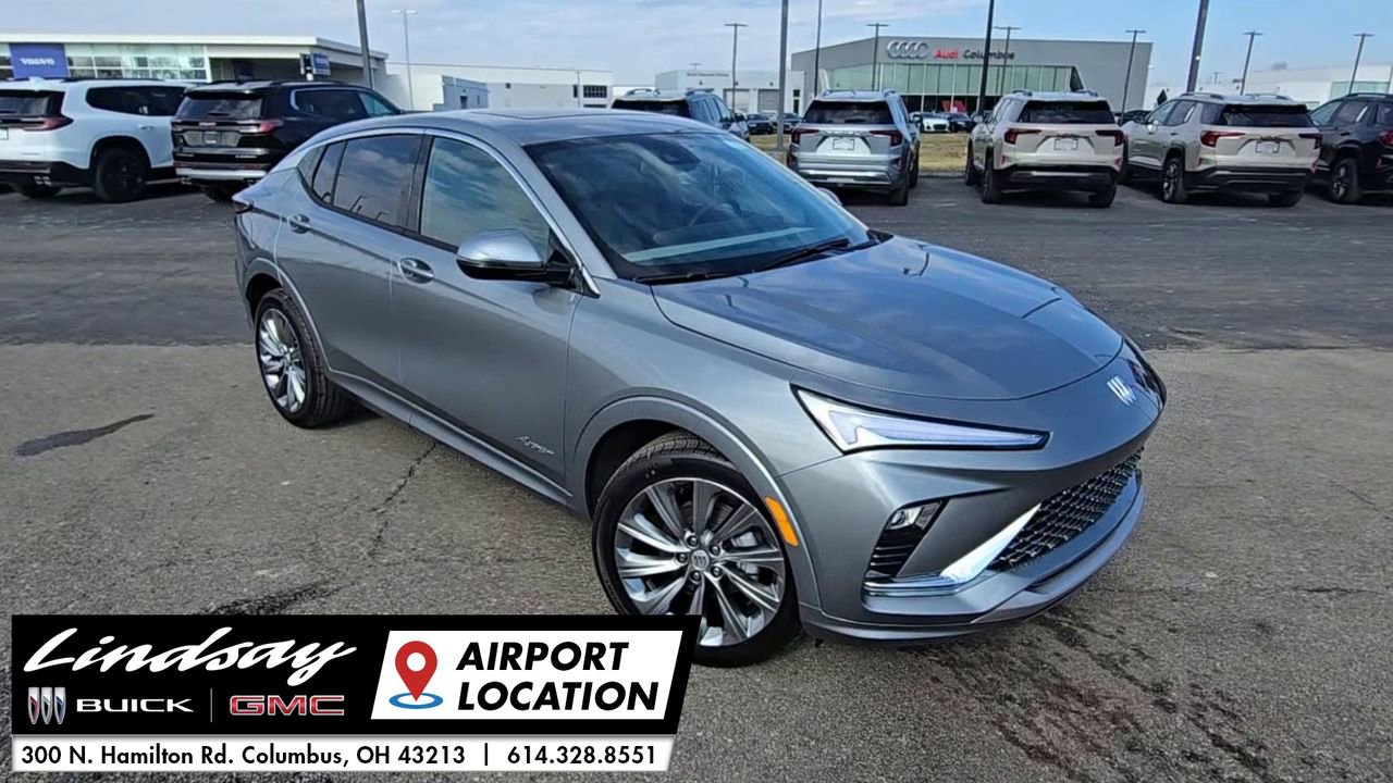 New 2026 Buick Envista Avenir image 2