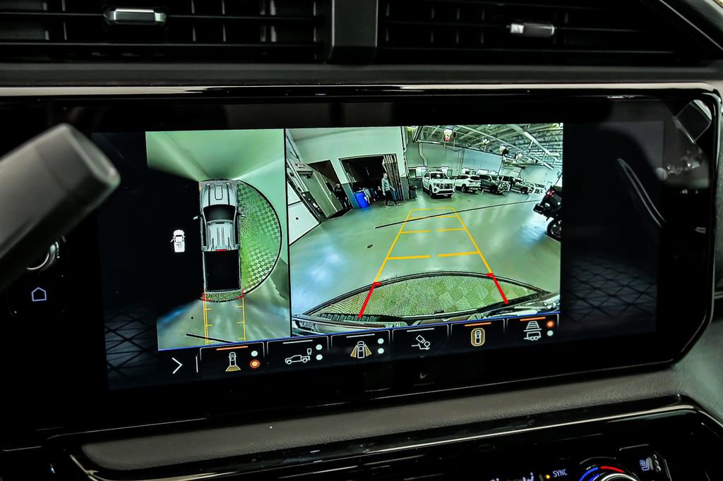 New 2026 GMC Sierra 2500 AT4 w/ AT4 Premium Plus Package image 18