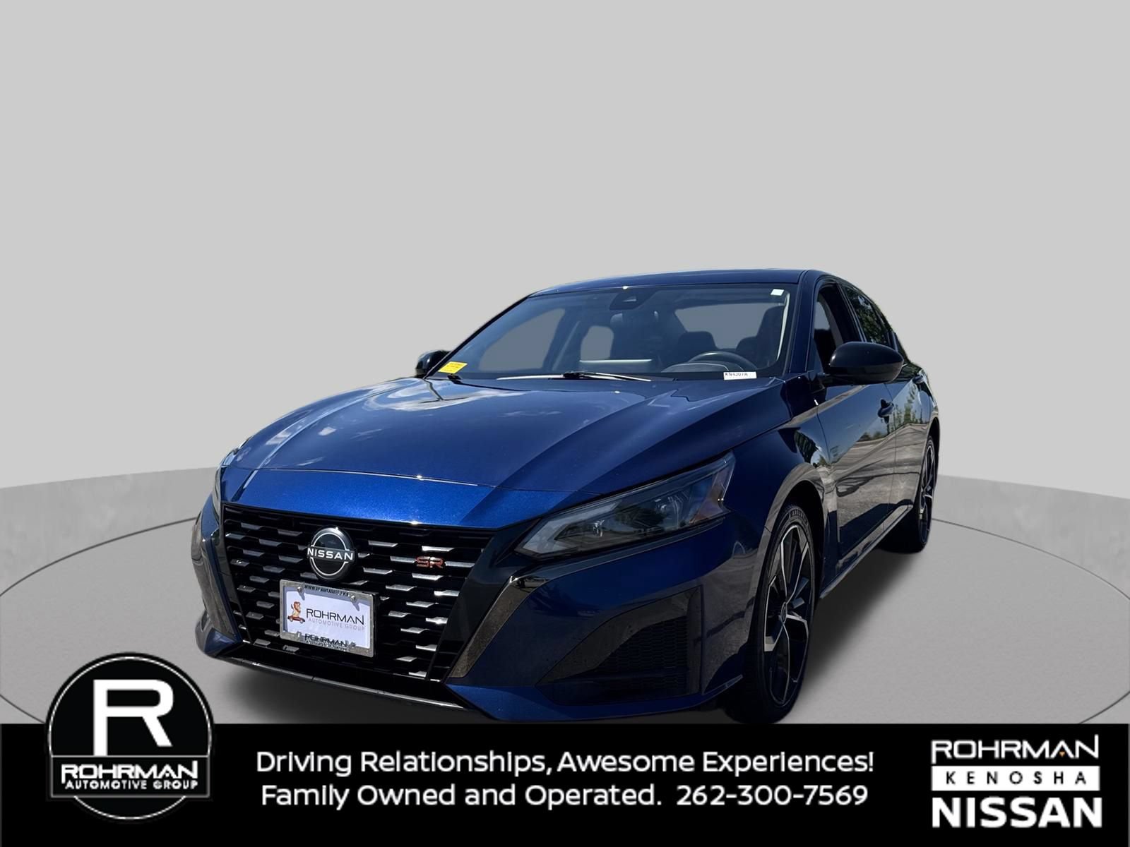Used 2023 Nissan Altima 2.5 SR w/ SR Premium Package AWD/4WD image 12