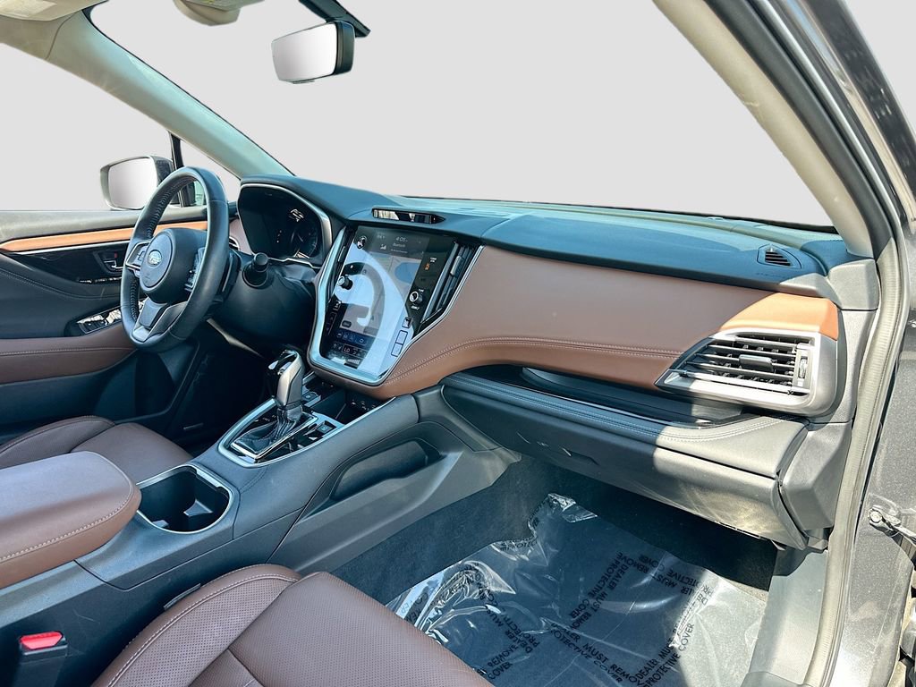 Used 2022 Subaru Outback Touring image 31