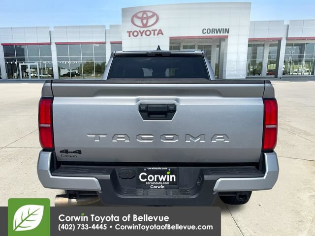 Used 2024 Toyota Tacoma TRD Off-Road AWD/4WD image 4