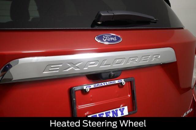 Used 2024 Ford Explorer XLT w/ Equipment Group 202A AWD/4WD image 30