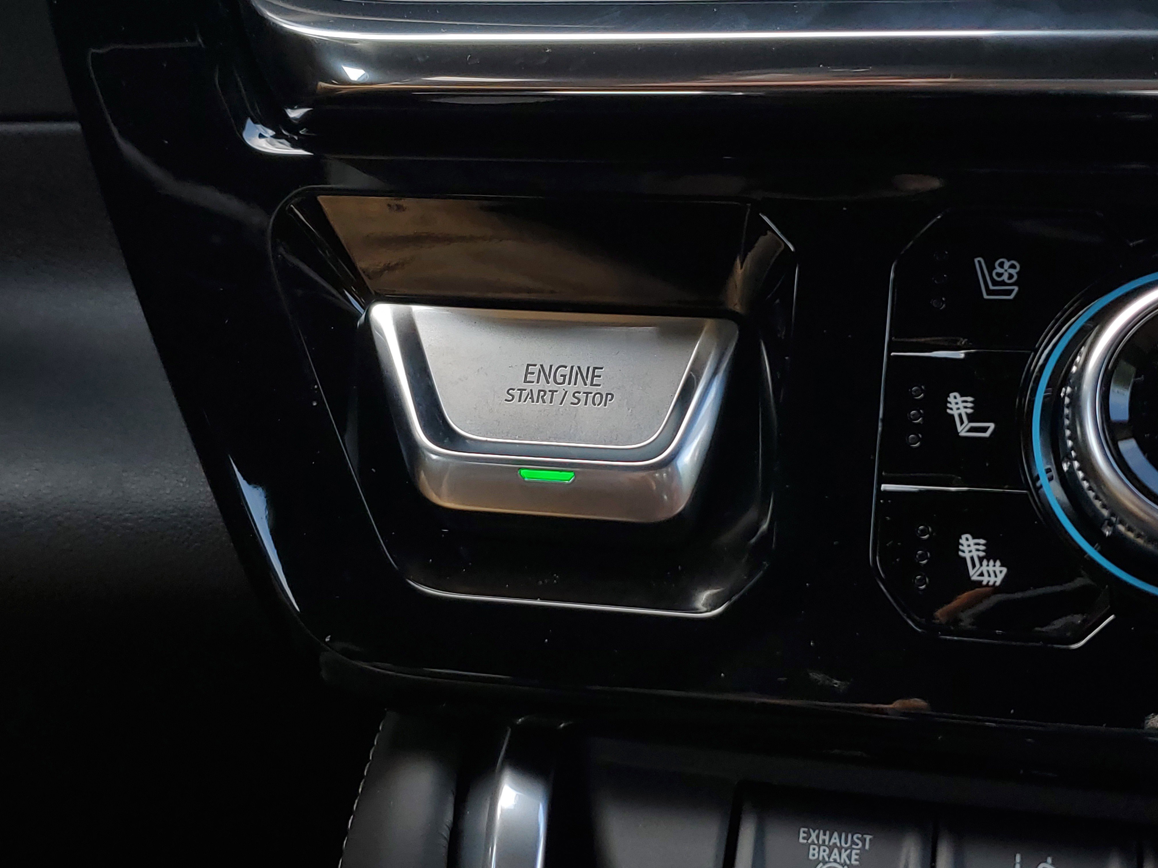 New 2025 GMC Sierra 2500 Denali Ultimate w/ Max Trailering Package image 29