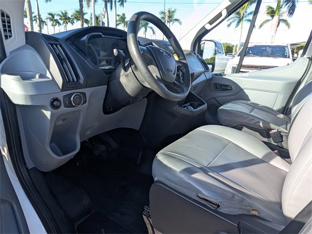 Used 2017 Ford Transit 350 XL image 7