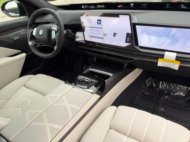 New 2027 BMW 740i xDrive w/ Executive Package AWD/4WD image 28