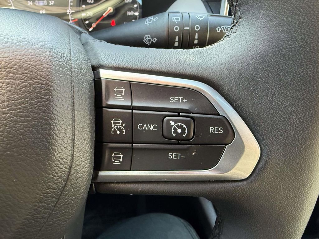 Used 2024 Jeep Compass Limited AWD/4WD image 23