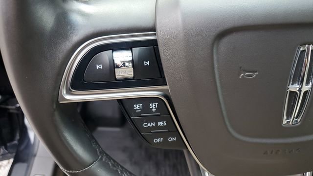 Used 2020 Lincoln Nautilus FWD w/ Equipment Group 101A image 11