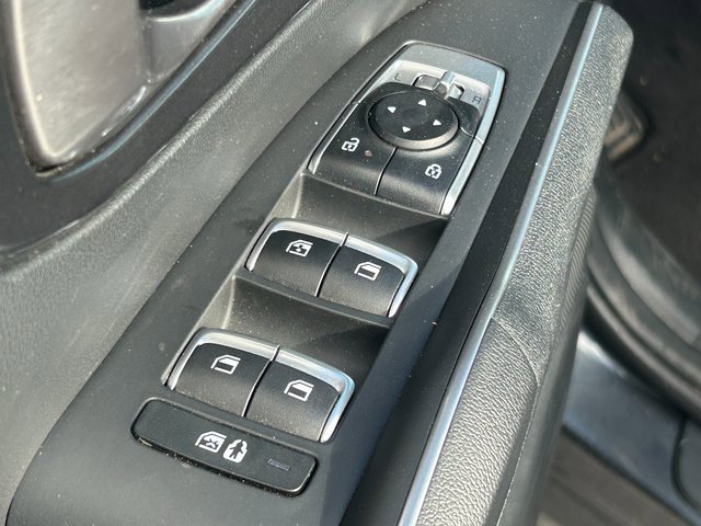 Used 2024 Kia Sorento S image 27