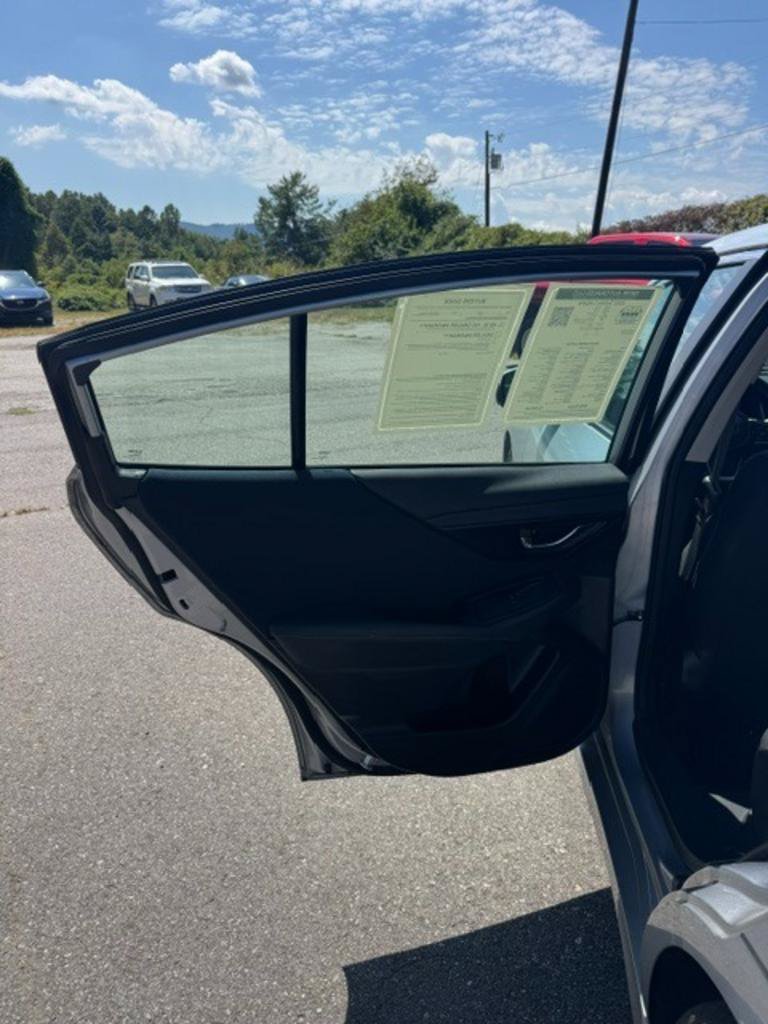 Used 2022 Subaru Legacy Premium AWD/4WD image 14
