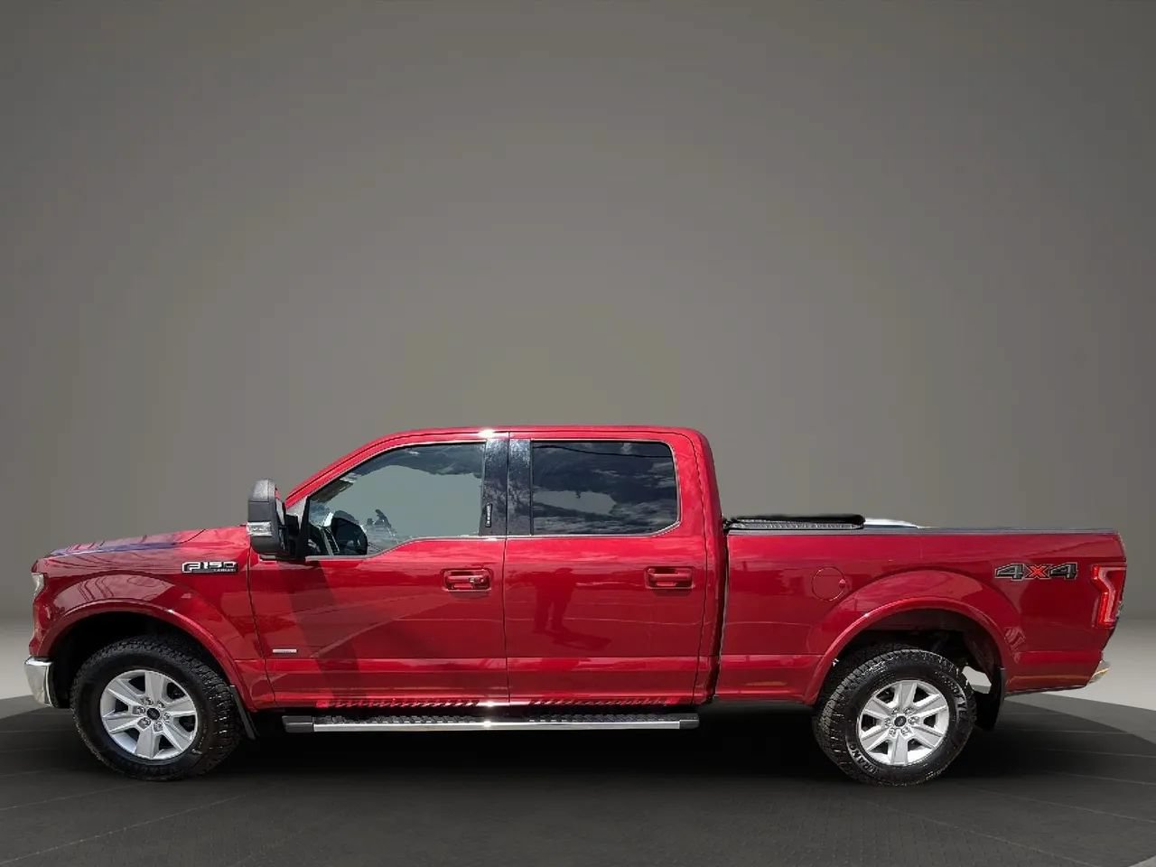 Used 2016 Ford F150 Lariat w/ Heavy-Duty Payload Package AWD/4WD image 8