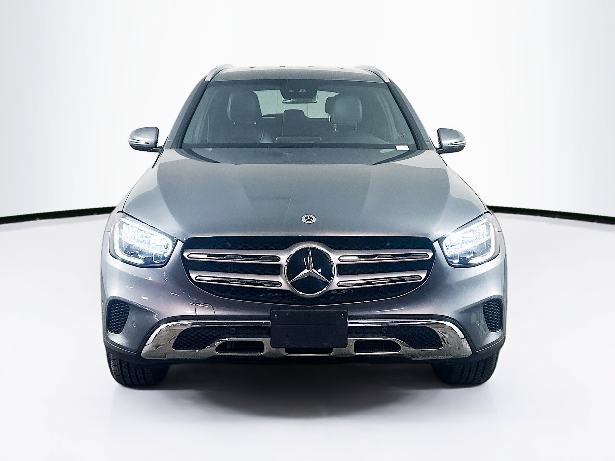 Used 2022 Mercedes-Benz GLC 300 4MATIC image 2