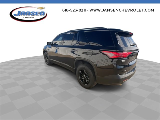 Used 2022 Chevrolet Traverse LT w/ Midnight/Sport Edition image 6