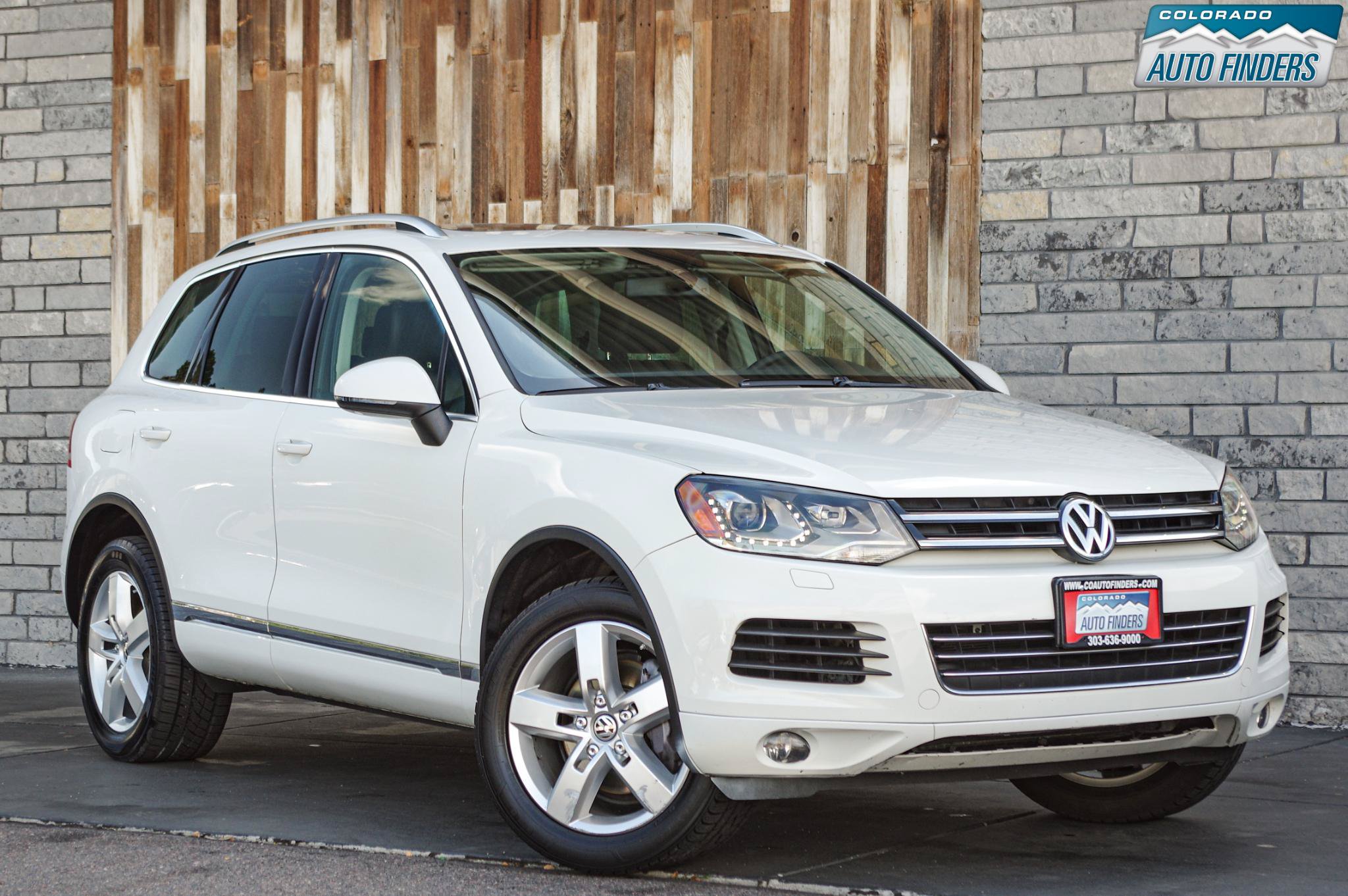 Used 2014 Volkswagen Touareg VR6 AWD/4WD image 9