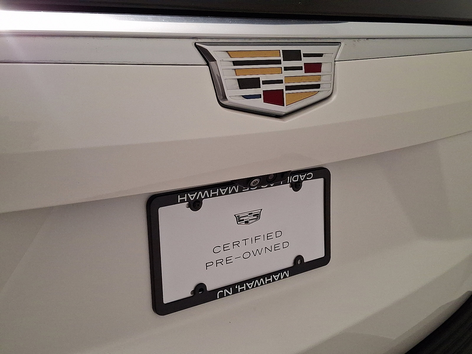 Certified 2021 Cadillac Escalade Premium Luxury image 30