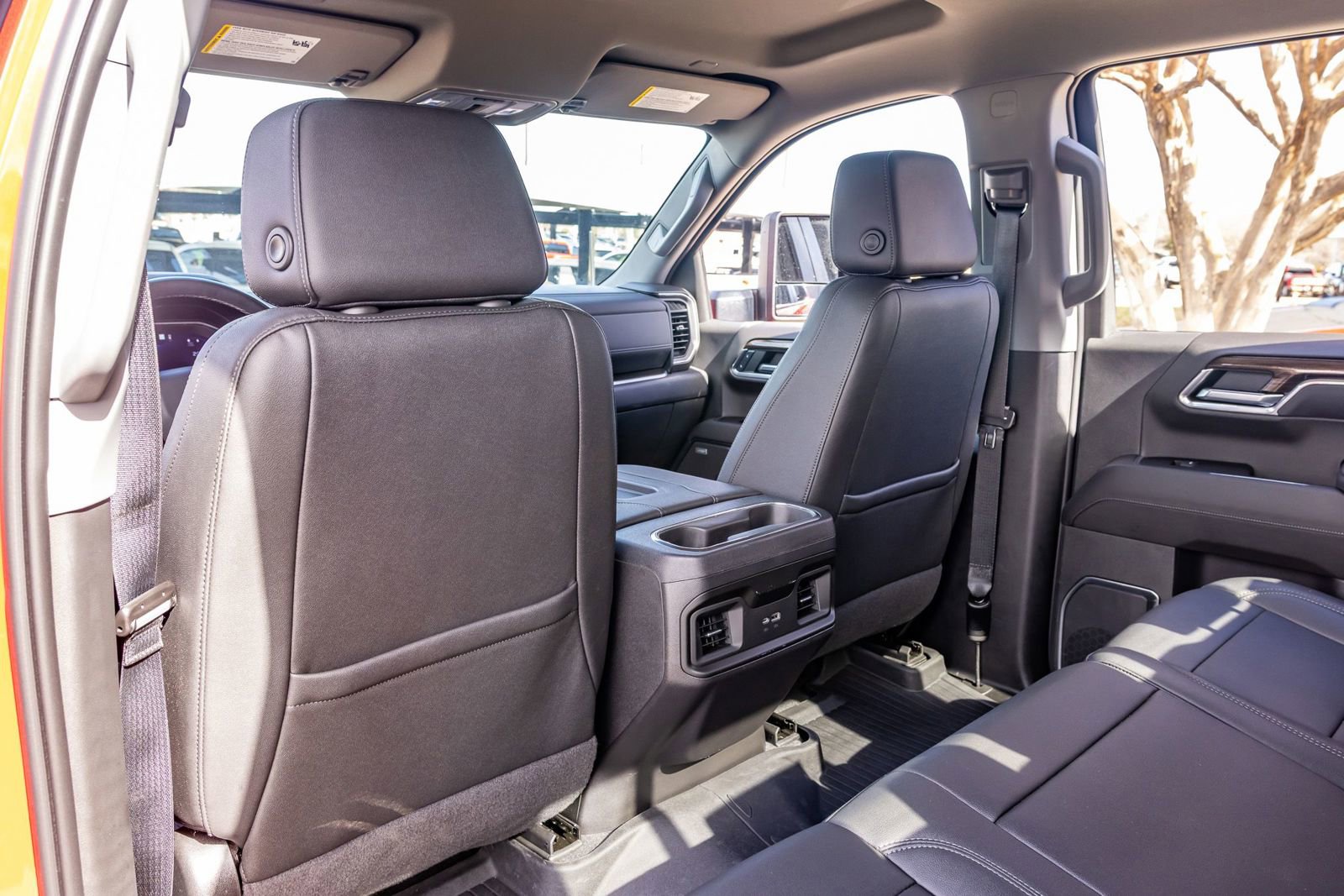 Used 2022 Chevrolet Silverado 1500 LT Trail Boss w/ Convenience Package II AWD/4WD image 31