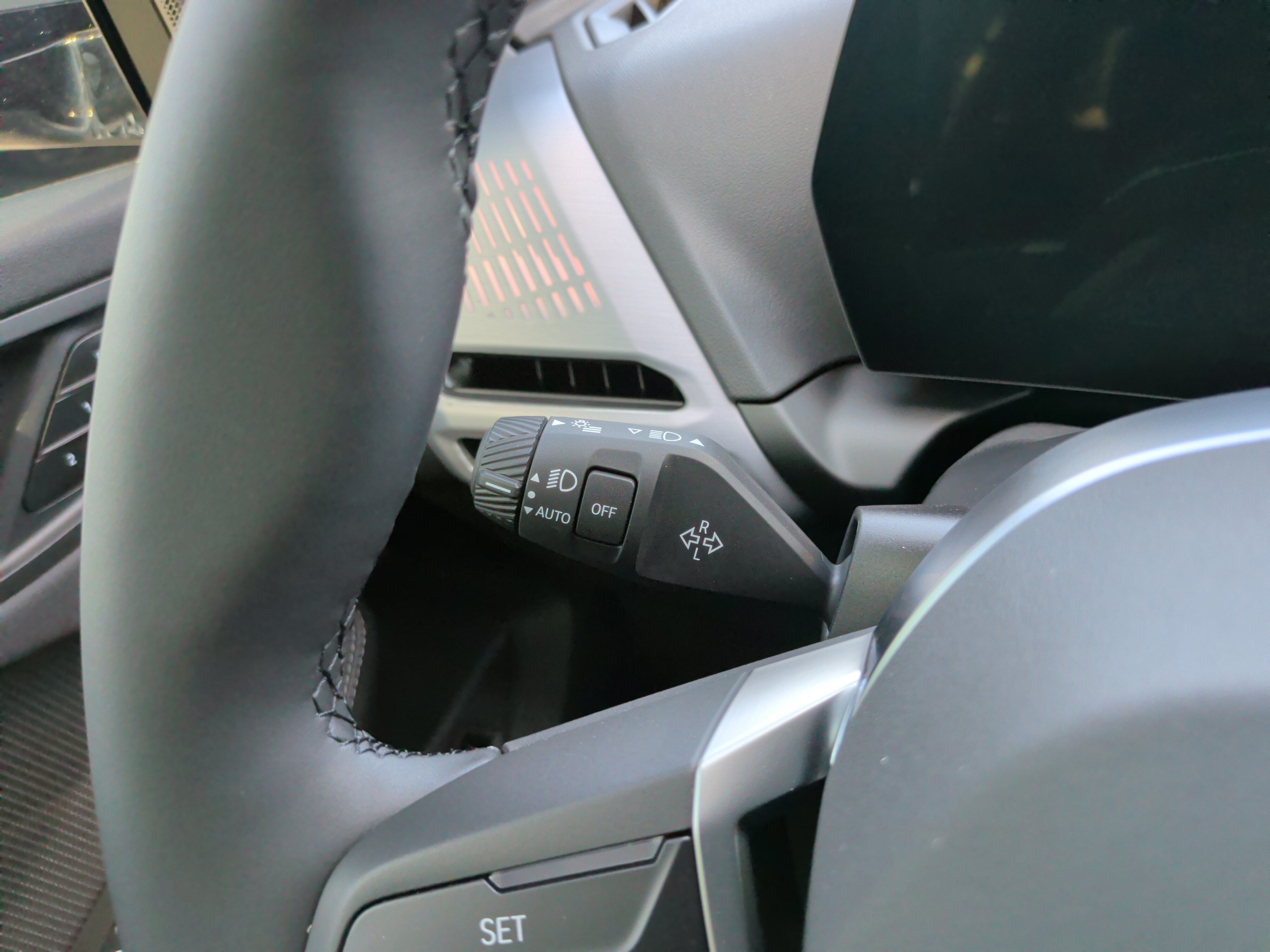 New 2026 BMW 228i w/ Technology Package FWD image 23