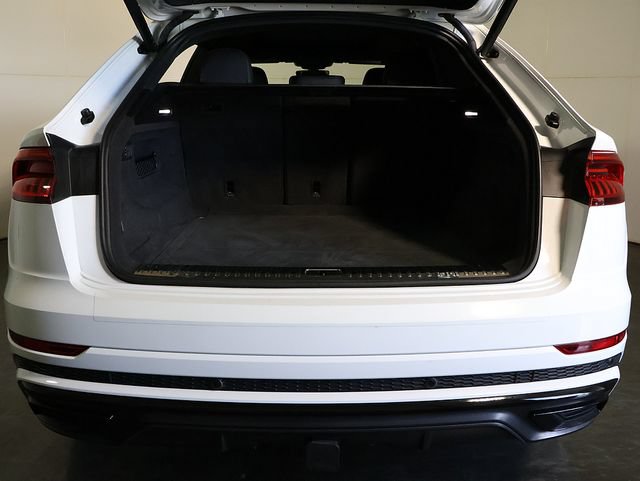 Used 2021 Audi Q8 Prestige w/ Prestige Package AWD/4WD image 32