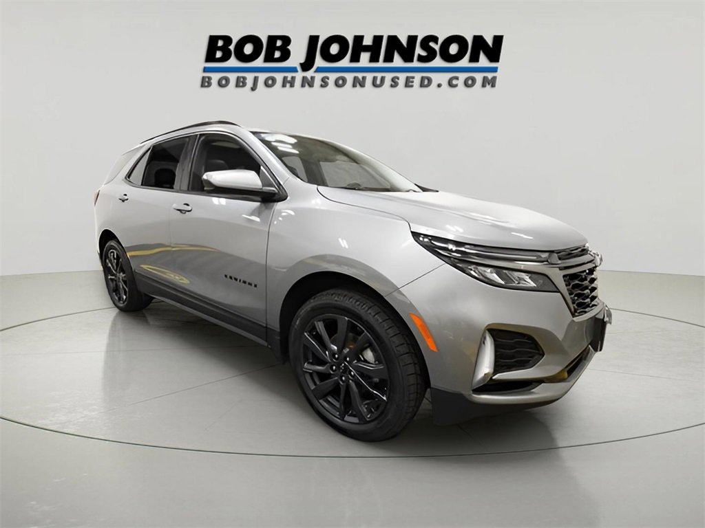 Certified 2023 Chevrolet Equinox RS image 1