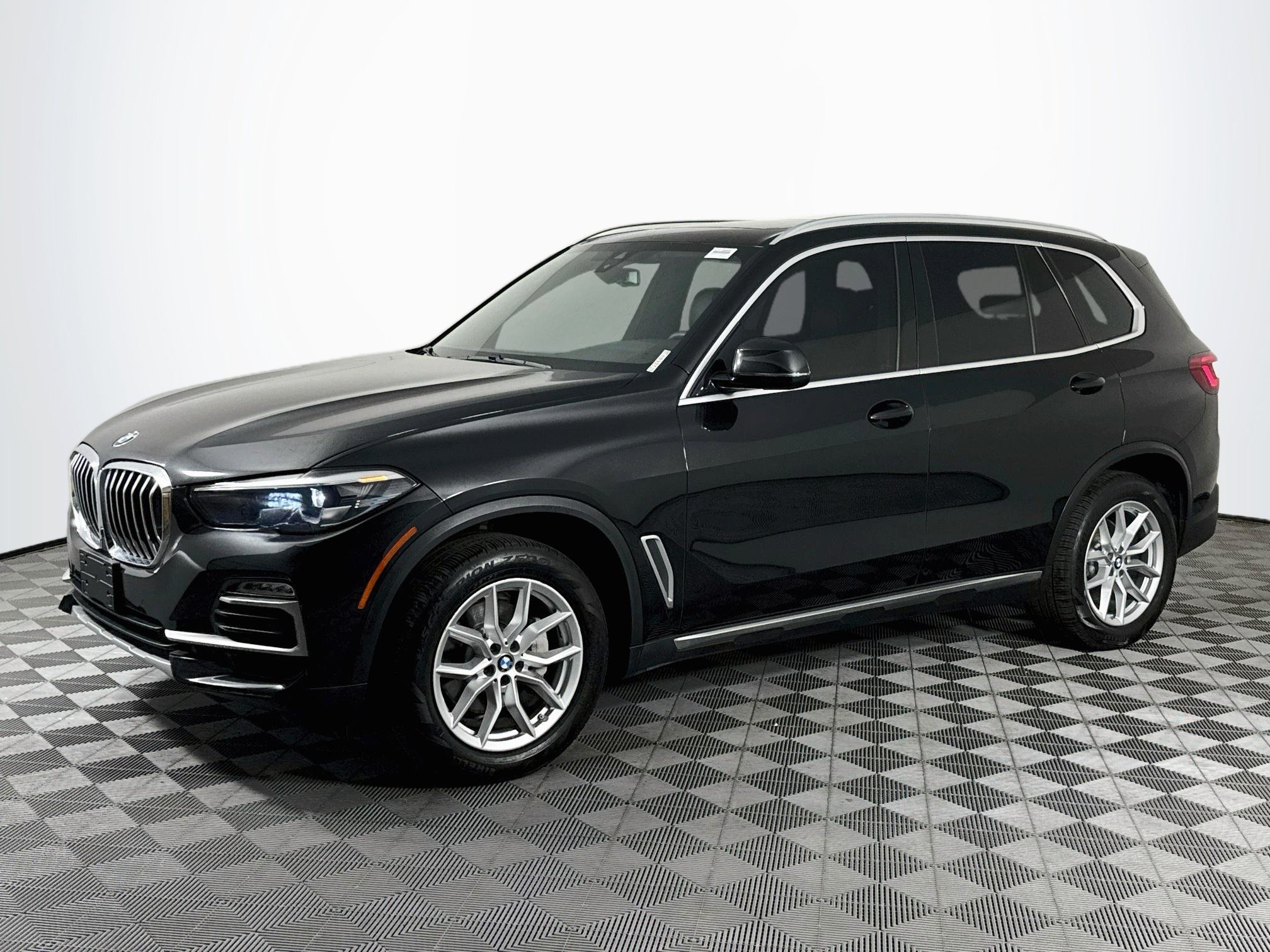 Used 2020 BMW X5 sDrive40i w/ Convenience Package RWD image 4