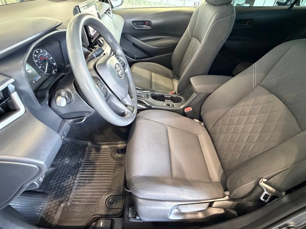 Used 2023 Toyota Corolla LE w/ Carpet Mat Package (TMS) FWD image 20