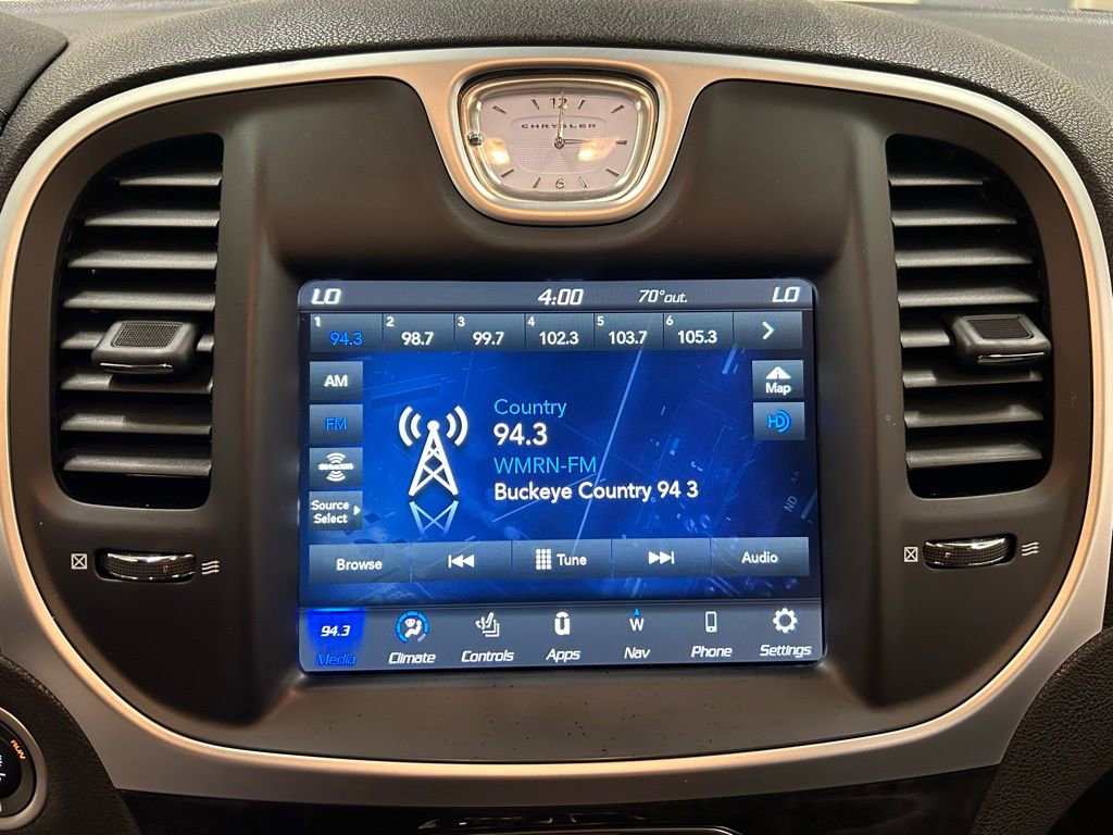 Used 2023 Chrysler 300 Touring L w/ Popular Equipment Group image 25