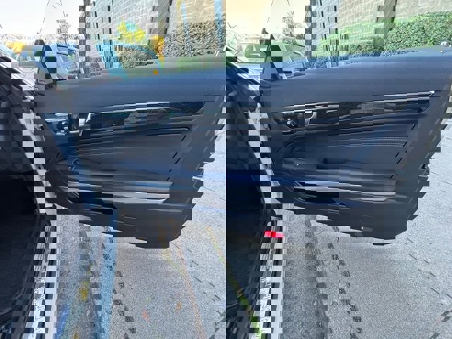 Used 2017 Mercedes-Benz E 400 Coupe image 30