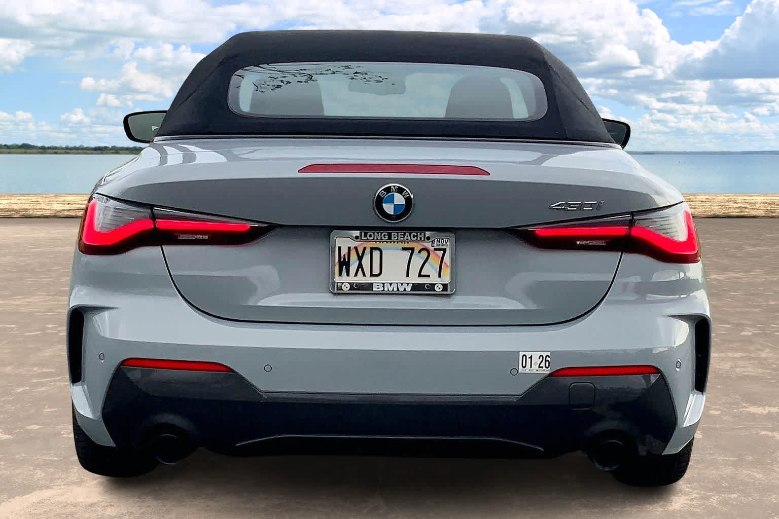 Used 2023 BMW 430i Convertible w/ M Sport Package RWD image 5