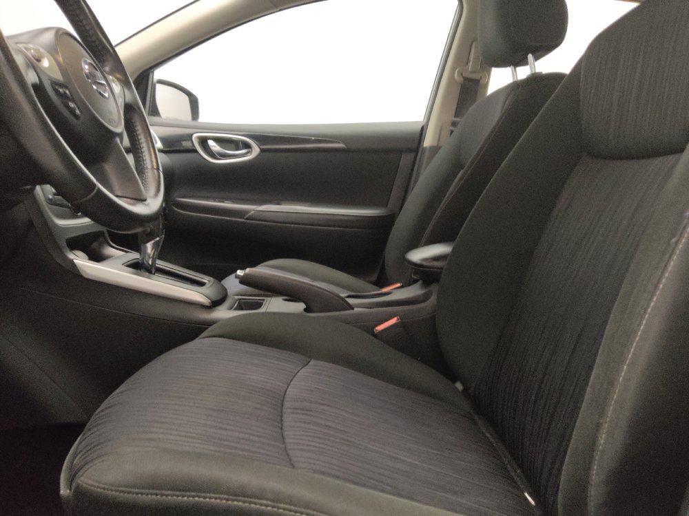 Used 2019 Nissan Sentra SV FWD image 17