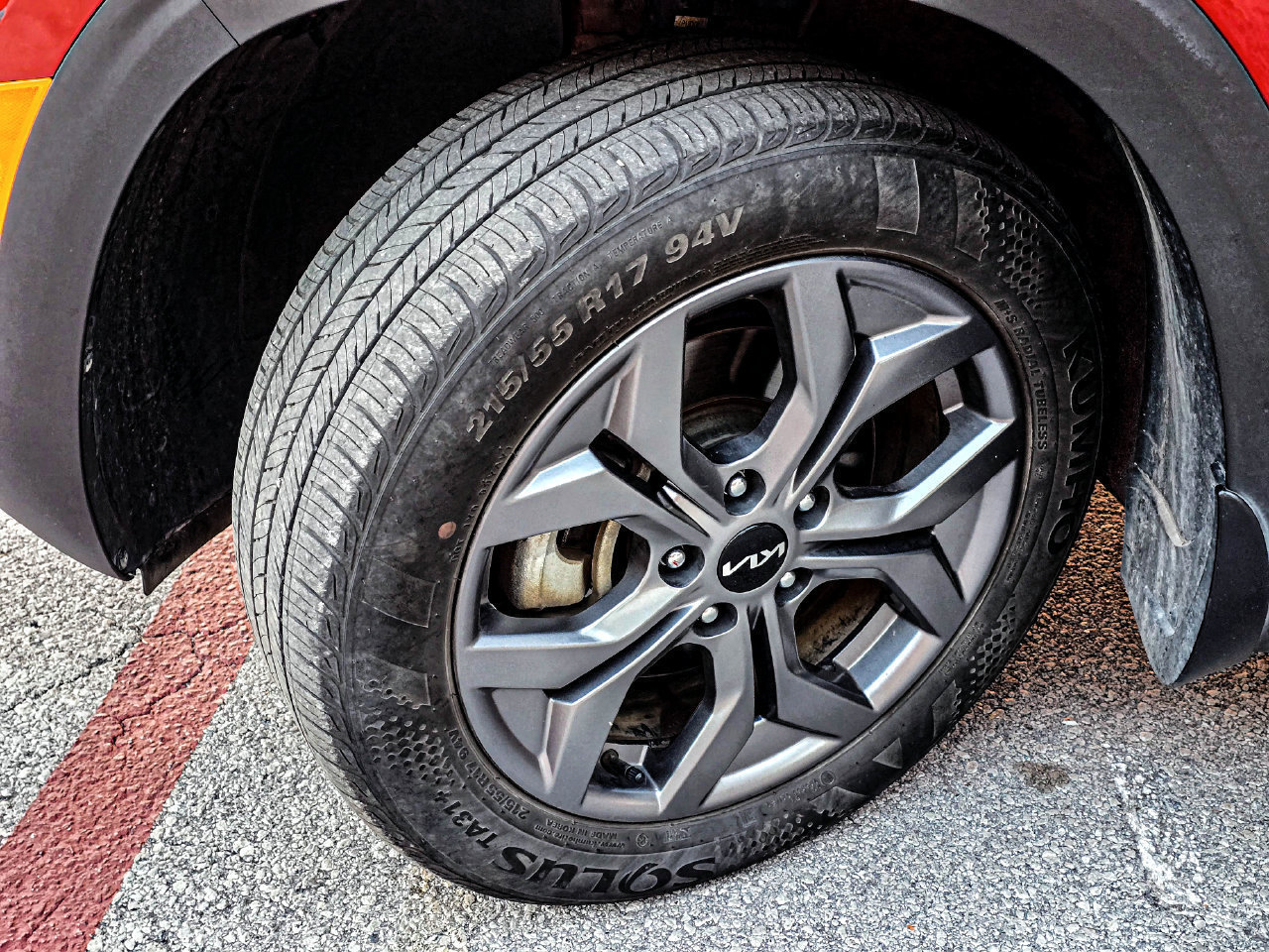 Used 2024 Kia Seltos S AWD/4WD image 11