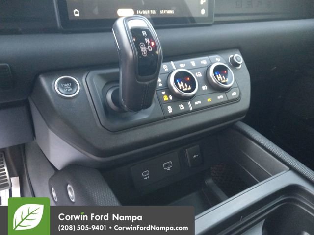 Used 2021 Land Rover Defender 90 X-Dynamic S image 17