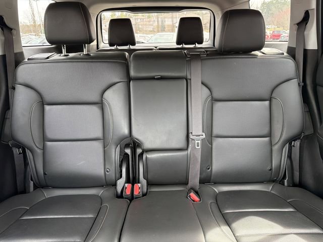 Used 2023 GMC Acadia SLT image 27