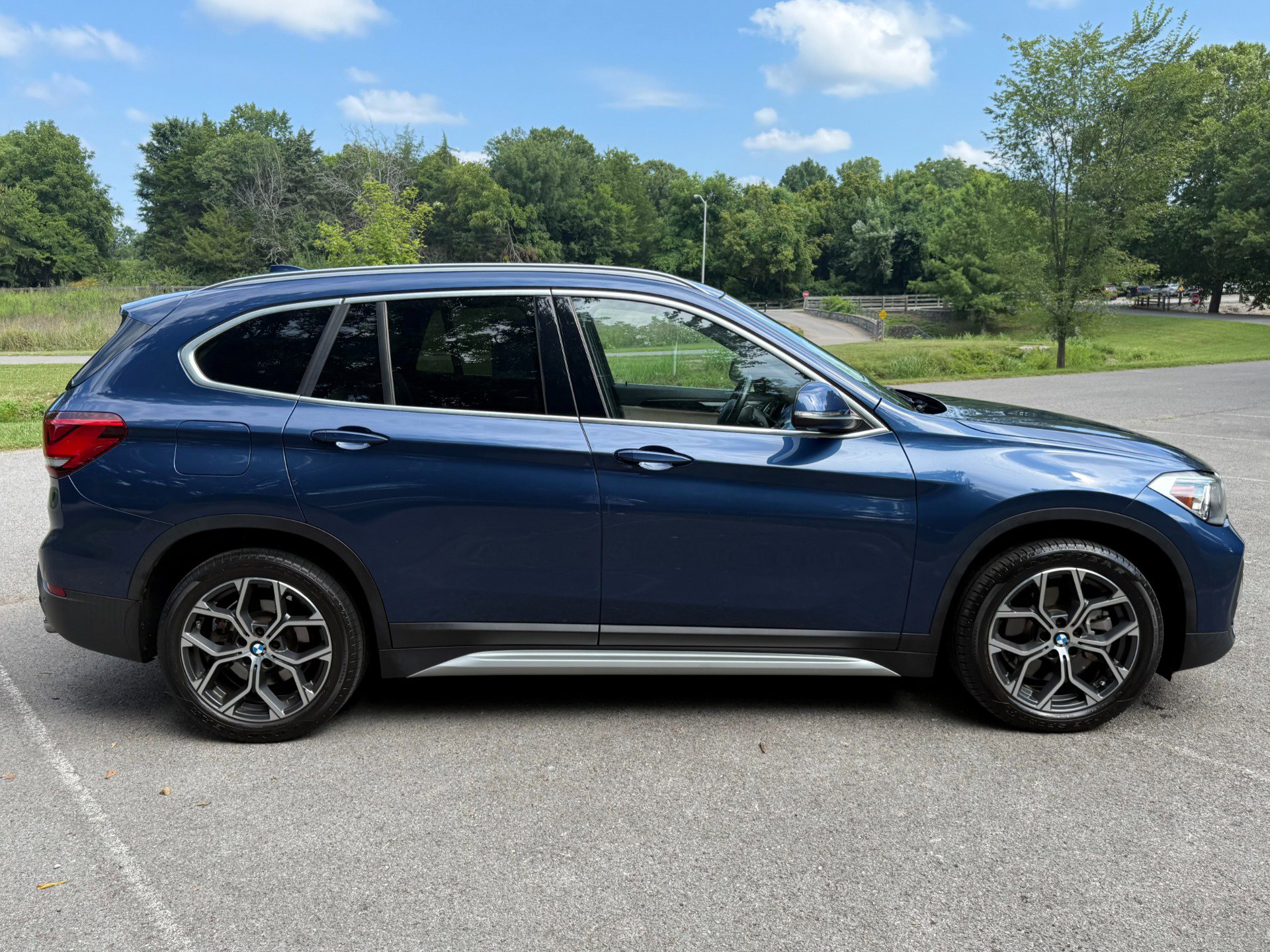 Used 2021 BMW X1 xDrive28i w/ Convenience Package image 7