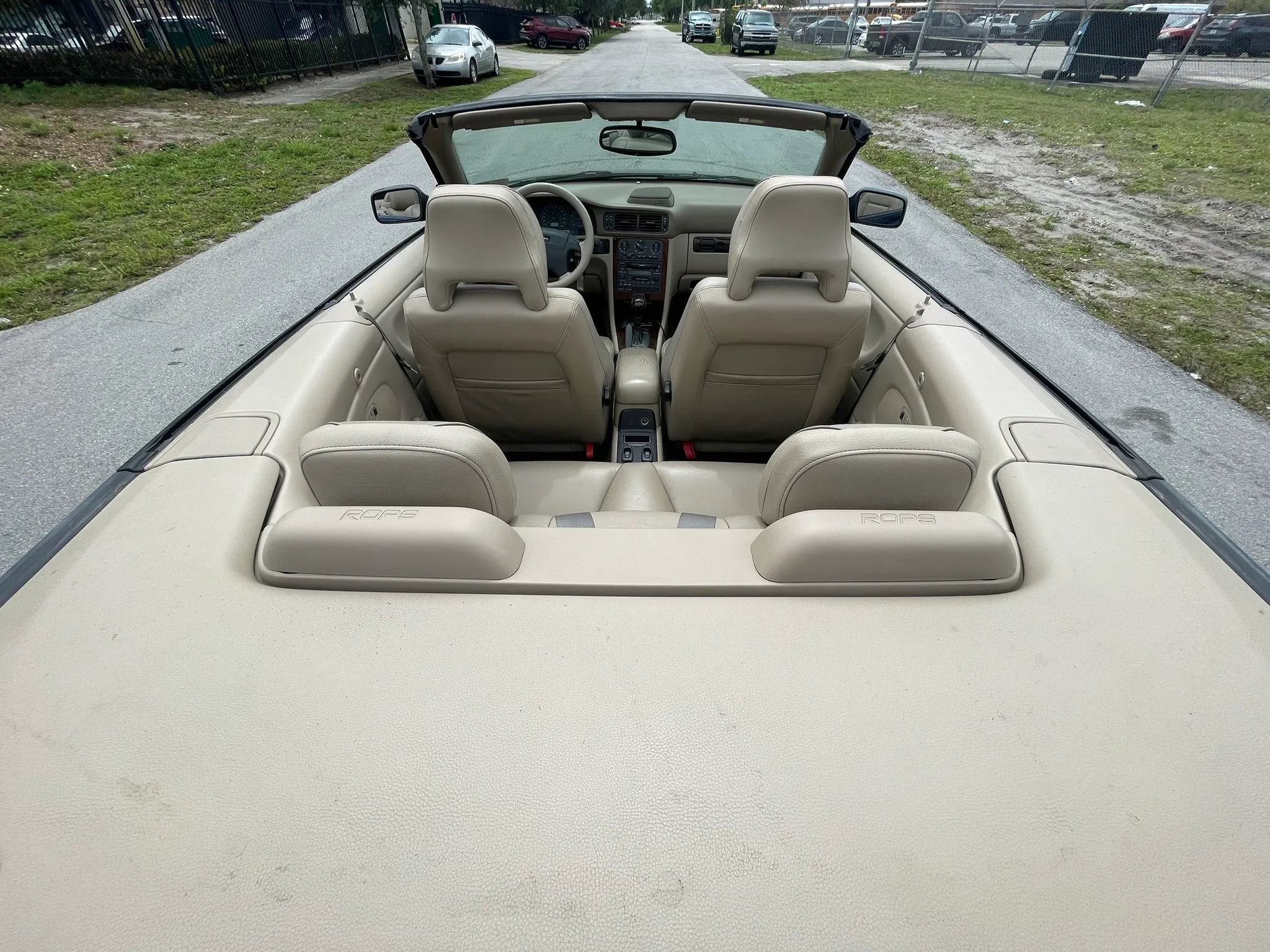 Used 2003 Volvo C70 LT image 22