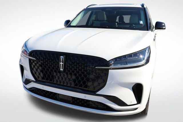 New 2025 Lincoln Aviator 2WD w/ Jet Appearance Package image 5
