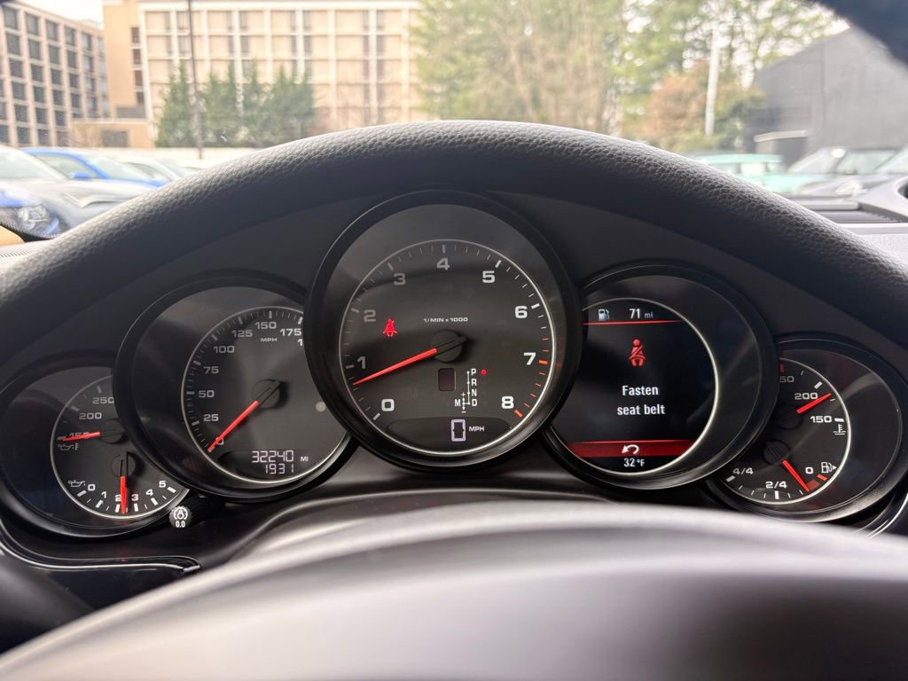 Used 2013 Porsche Panamera Platinum Edition image 36