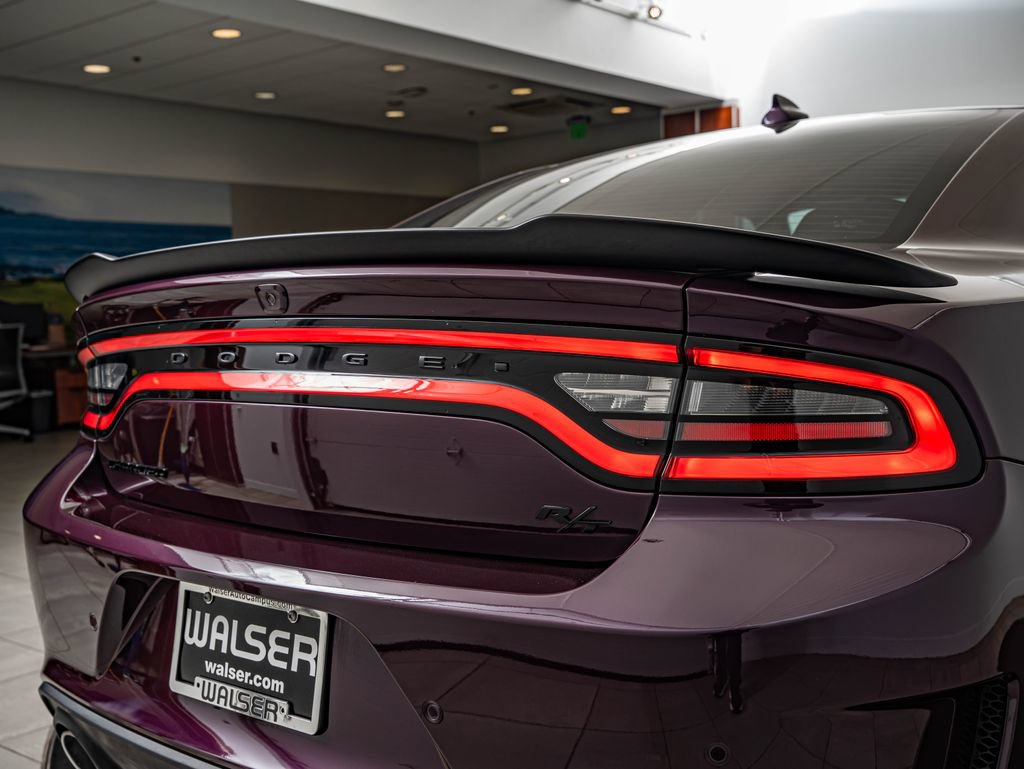 Used 2022 Dodge Charger R/T w/ Blacktop Package RWD image 15