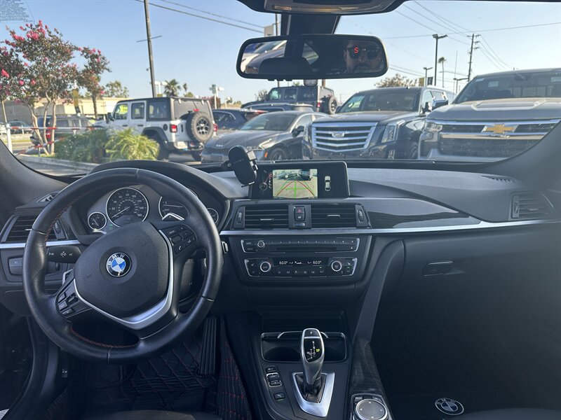 Used 2016 BMW 328i Gran Turismo xDrive AWD/4WD image 15