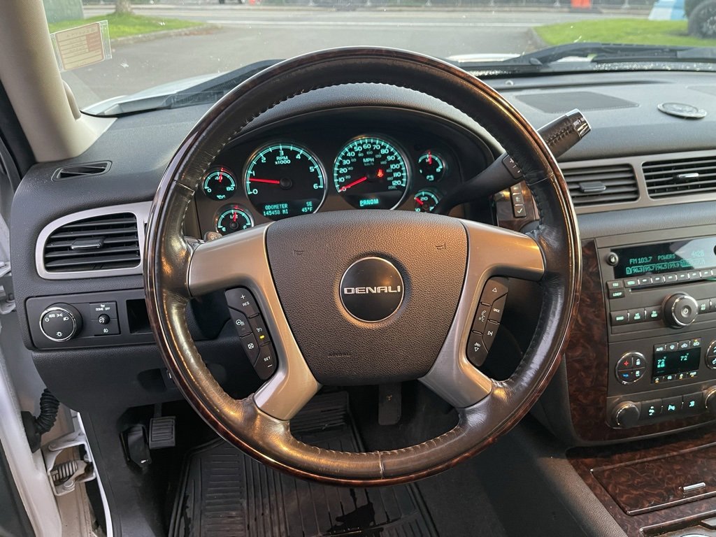 Used 2010 GMC Sierra 1500 Denali image 6