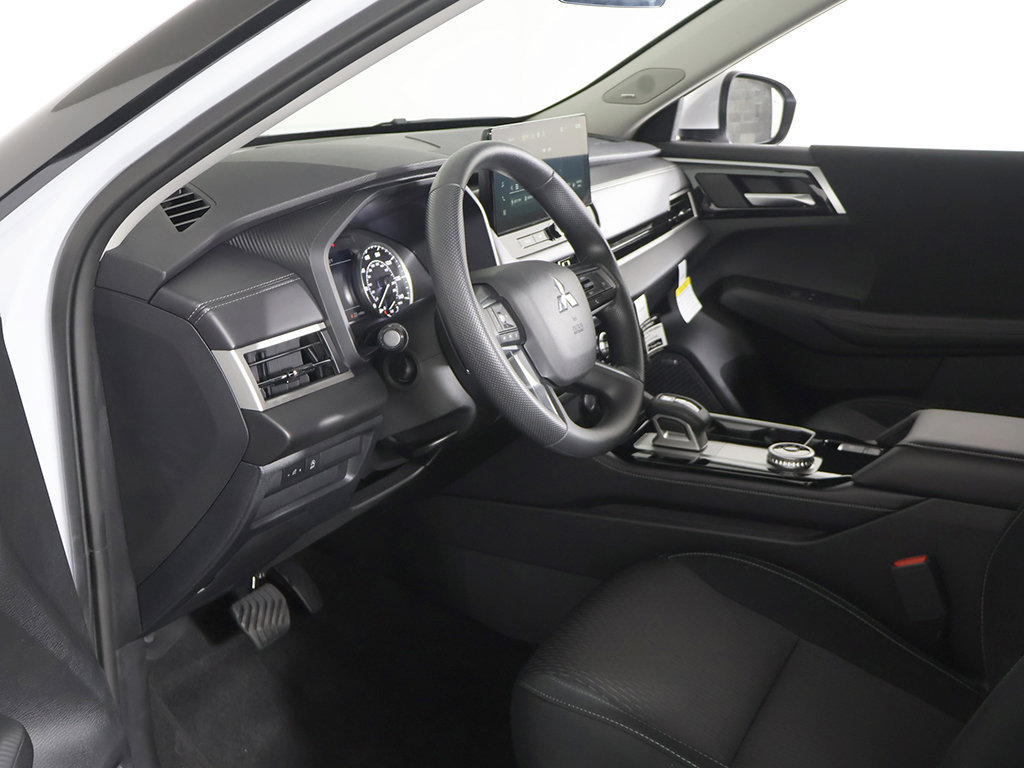 New 2026 Mitsubishi Outlander ES AWD/4WD image 25