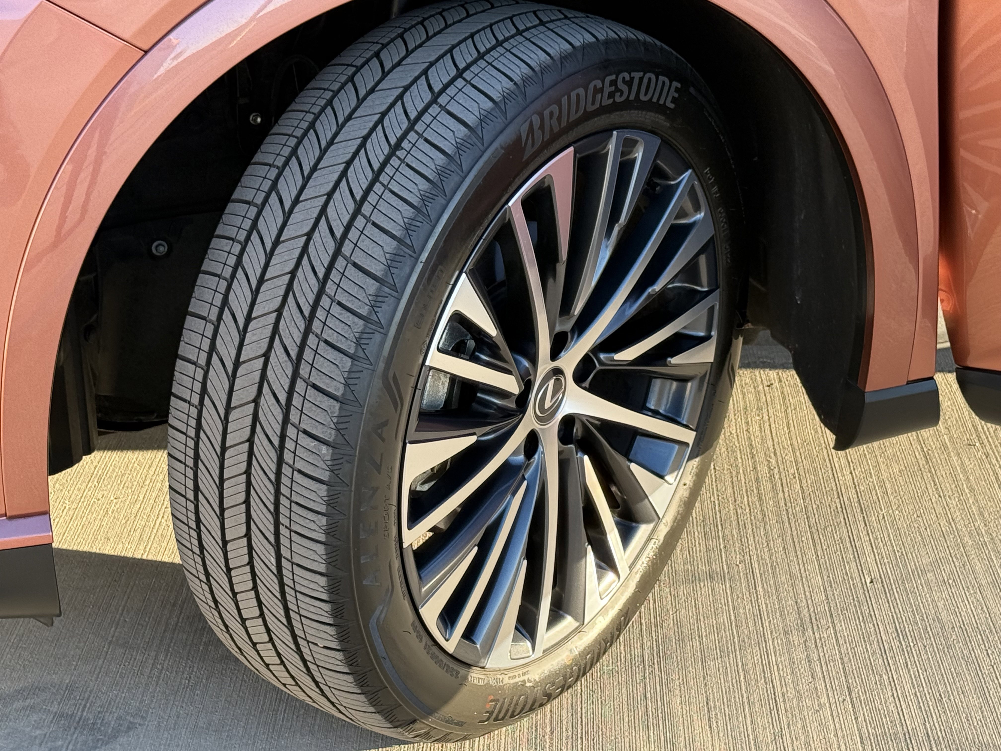 Certified 2023 Lexus RX 350 Premium Plus w/ Cold Area Package image 15