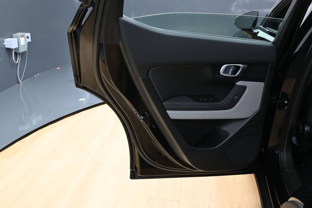Used 2024 Polestar Polestar 2 AWD/4WD image 29