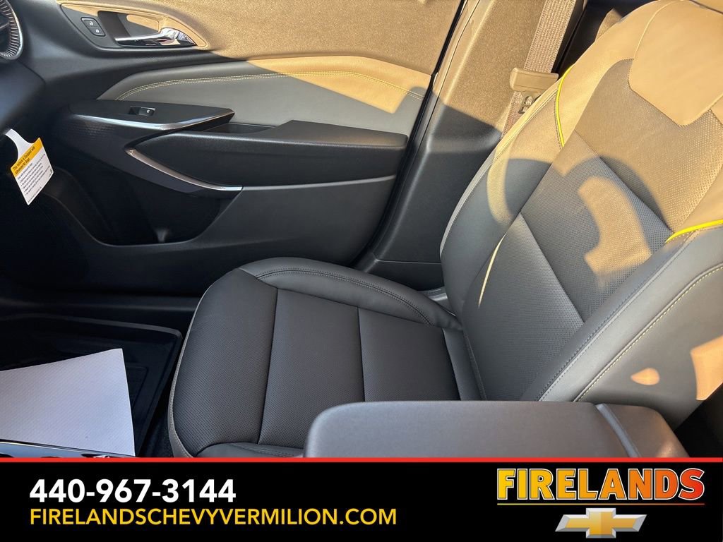 New 2026 Chevrolet Trax ACTIV w/ Sunroof Package image 16