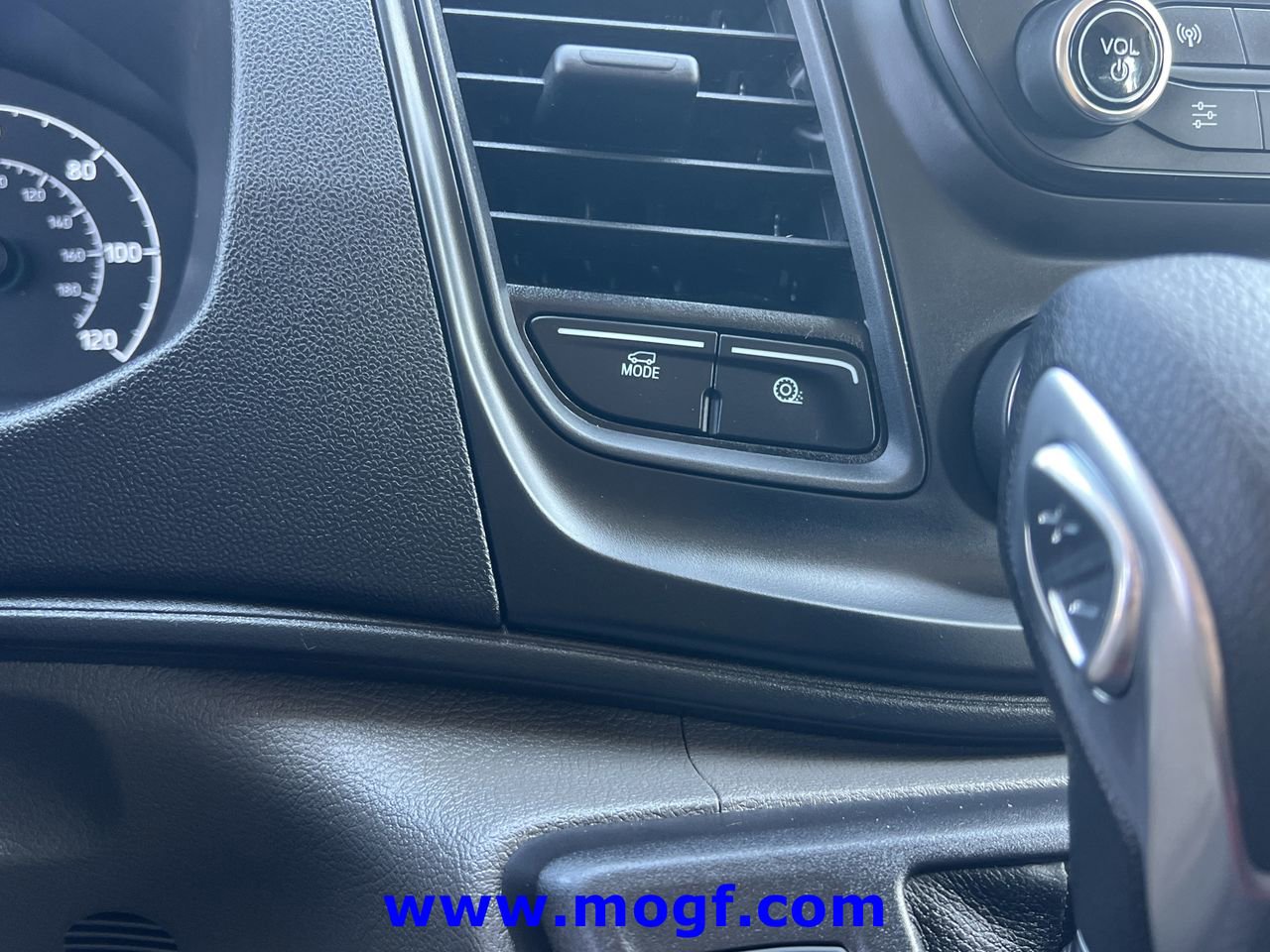 Used 2024 Ford Transit 250 Low Roof w/ Exterior Upgrade Package image 10