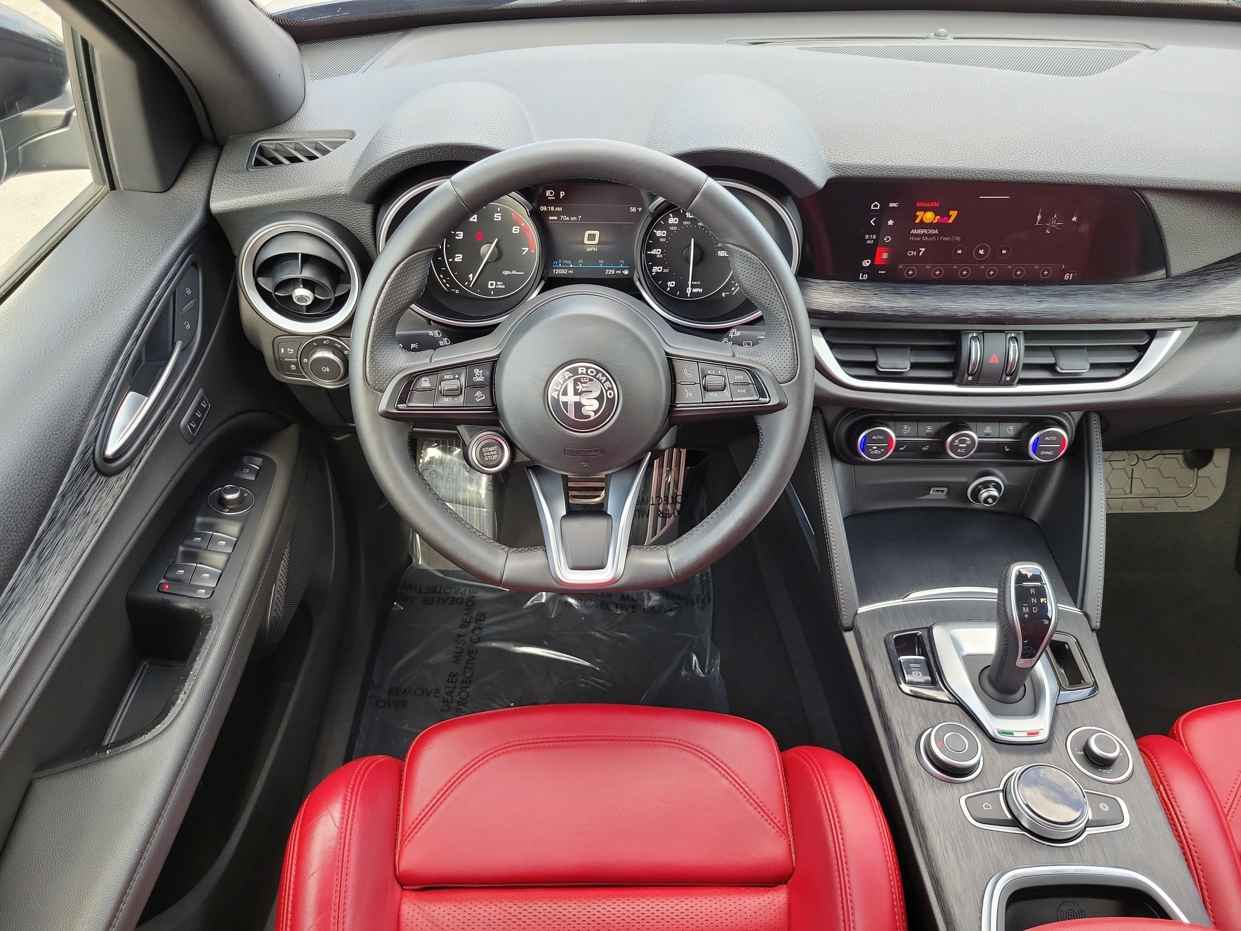 Used 2023 Alfa Romeo Stelvio Sprint RWD image 21