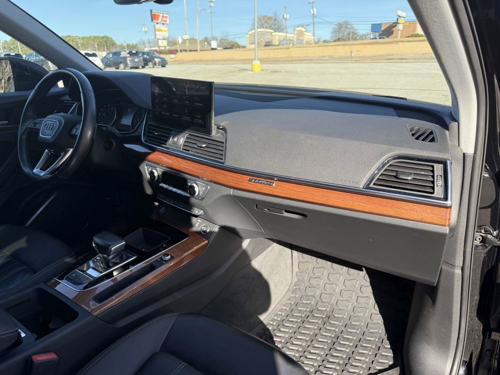 Used 2021 Audi Q5 2.0T Premium w/ Convenience Package image 28